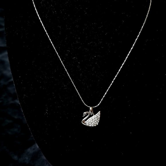 RAG Silver Necklace with Crystal - Picture 1 of 4